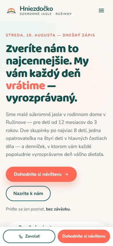 Jasličky Hniezdočko — webstránka pre jasle a súkromnú škôlku, ukážka — mobilné zobrazenie